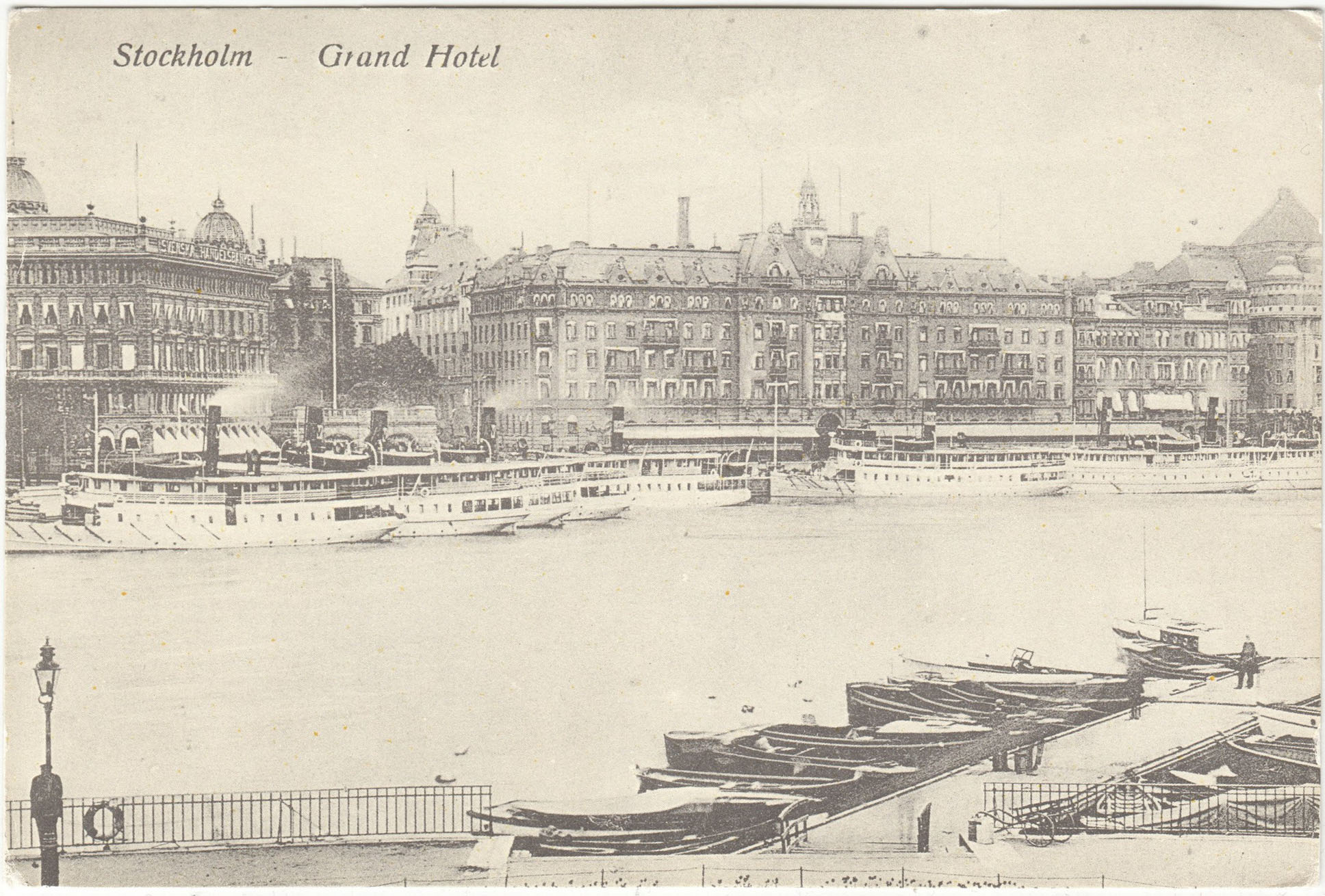 Blasieholmen_Grand_Hotell_Grako_6648_9_1980.jpg
