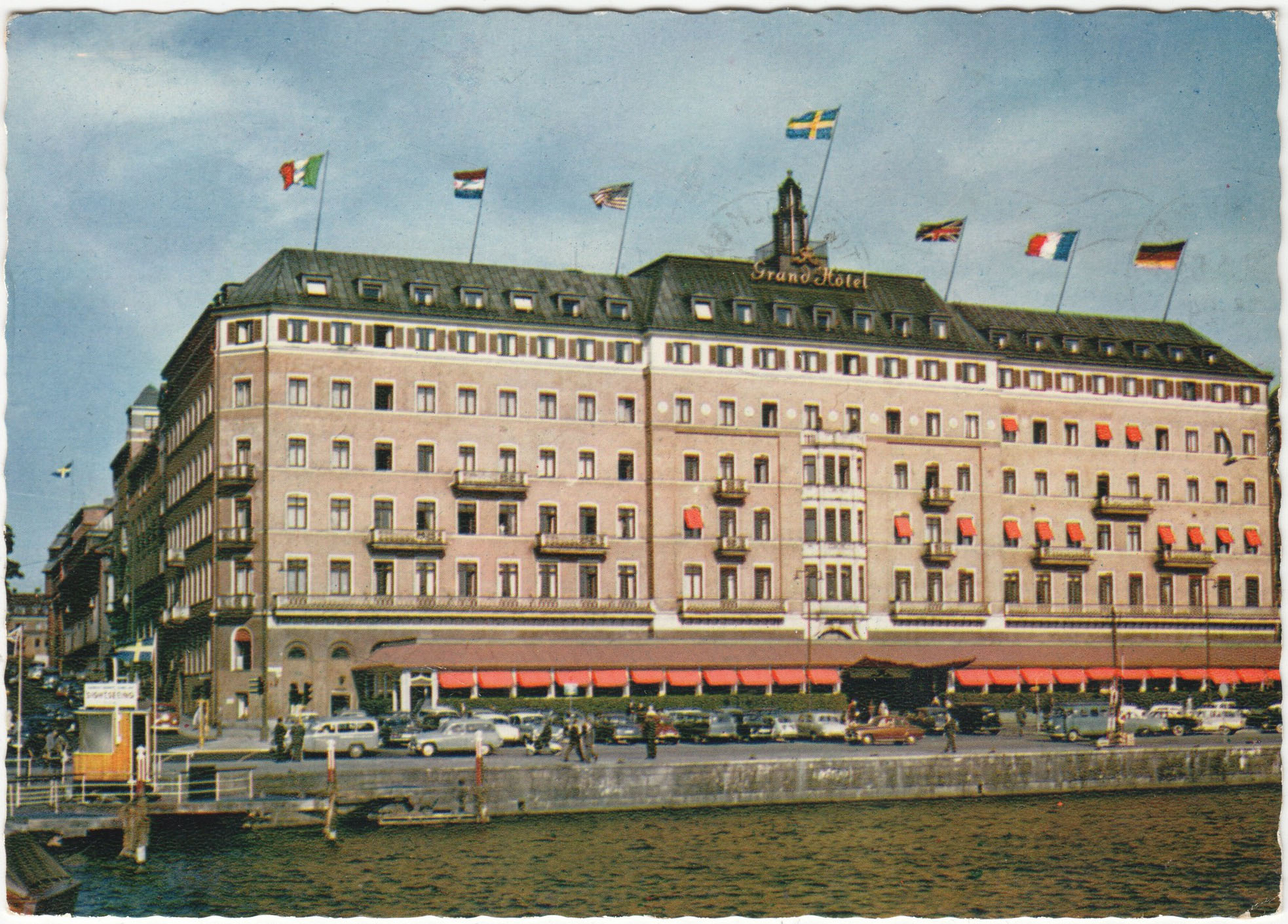 Blasieholmen_Grand_Hotell_Mexichrome_5041_1963.jpg
