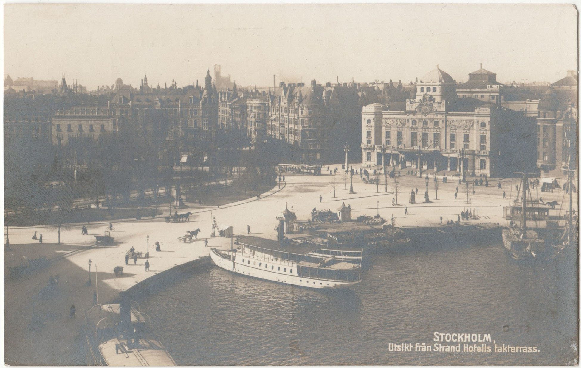 Blasieholmen_Utsikt_Fran_Grand_Hotell_Takterrass__Granbergs__2.jpg