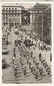 Helgandsholmen_Vaktparaden_Grafisk_Konst_500_333.jpg