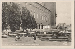 Kungsholmen_Stadshuset_Tradgarden_1934.jpg
