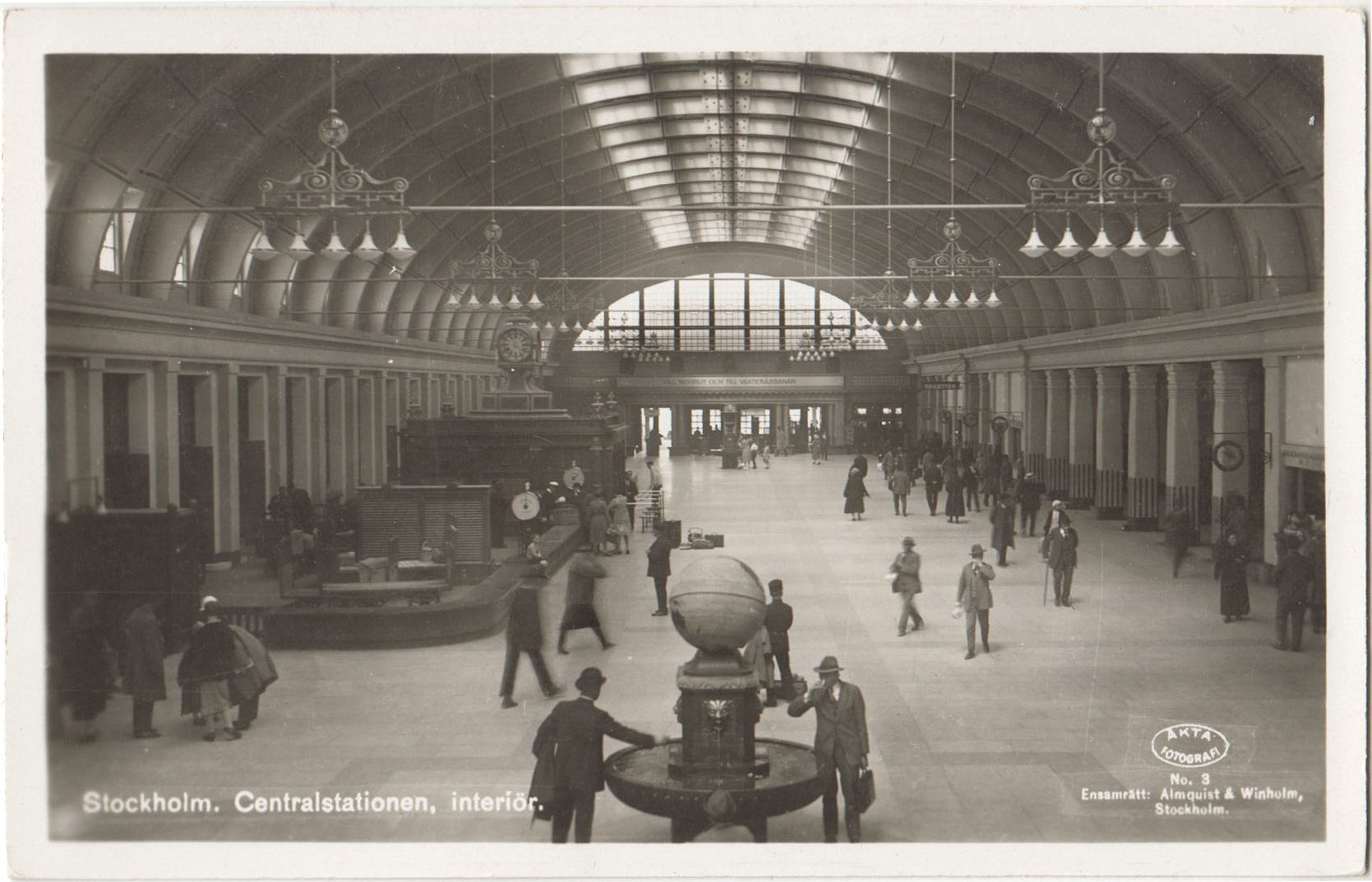 Norrmalm_Centralstationen_Interior_1932.jpg