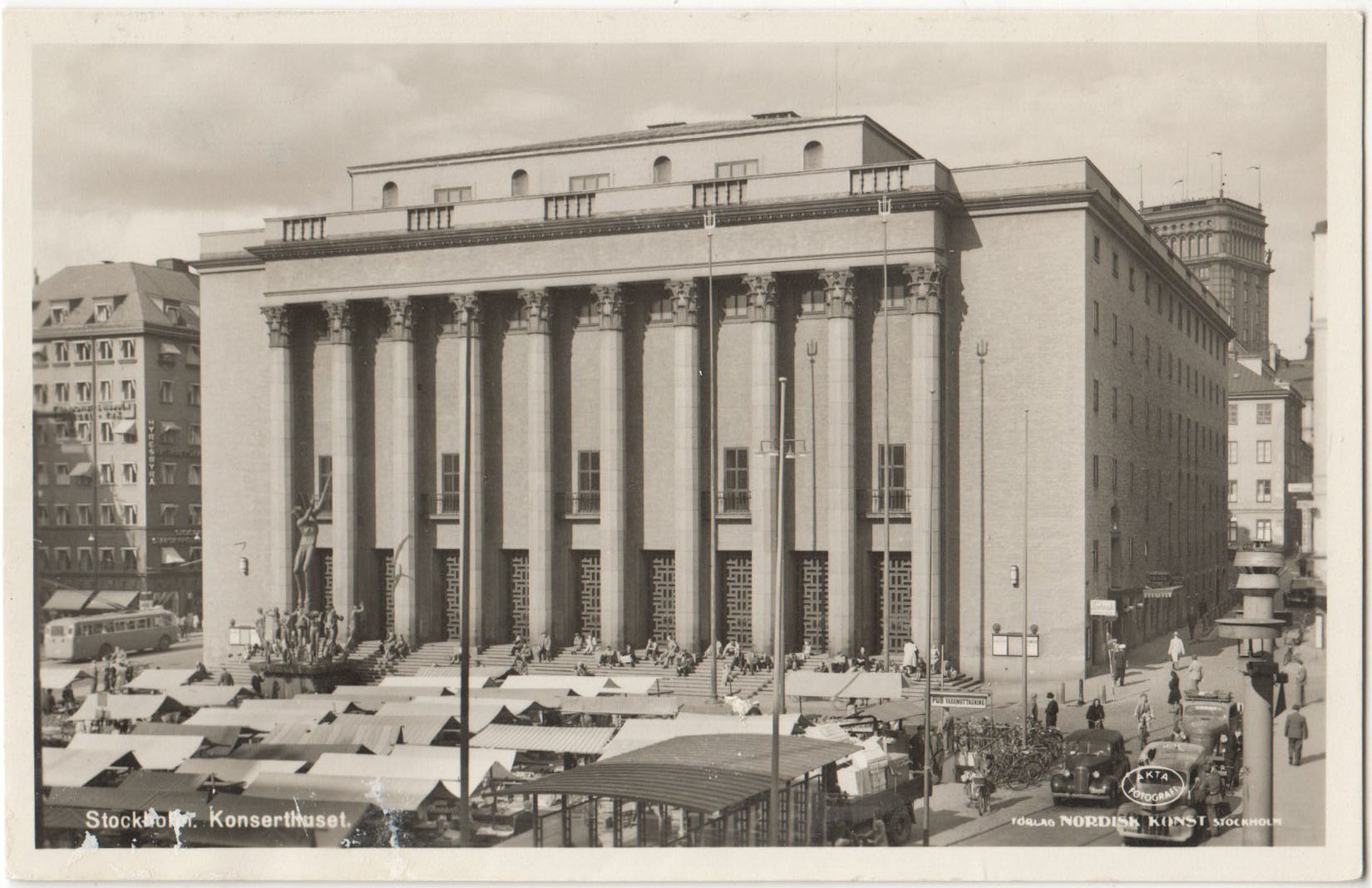 Norrmalm_Konserthuset_Nordisk_Konst_6006_346_1953.jpg