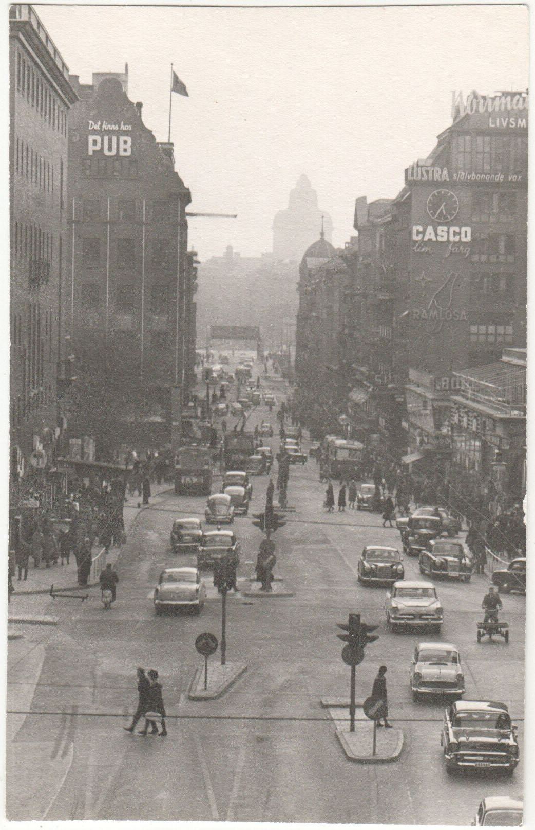 Norrmalm_Kungsgatan_1950s.jpg