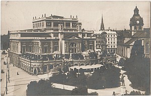 Norrmalm_Kungl_Operan_Och_Jakobs_Kyrka_Granbergs_Nr_20_1913.jpg