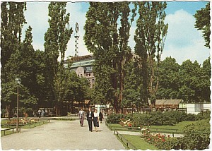 Norrmalm_Kungstradgarden_Pressbyran_1960.jpg