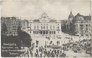 Norrmalm_Nybroplan_Och_Kungl_Dramatiska_Teatern_Sv_Litografiska_8167_1914.jpg