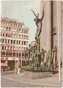 Norrmalm_Orfeus_Konserthuset_Pressbyran_1953.jpg