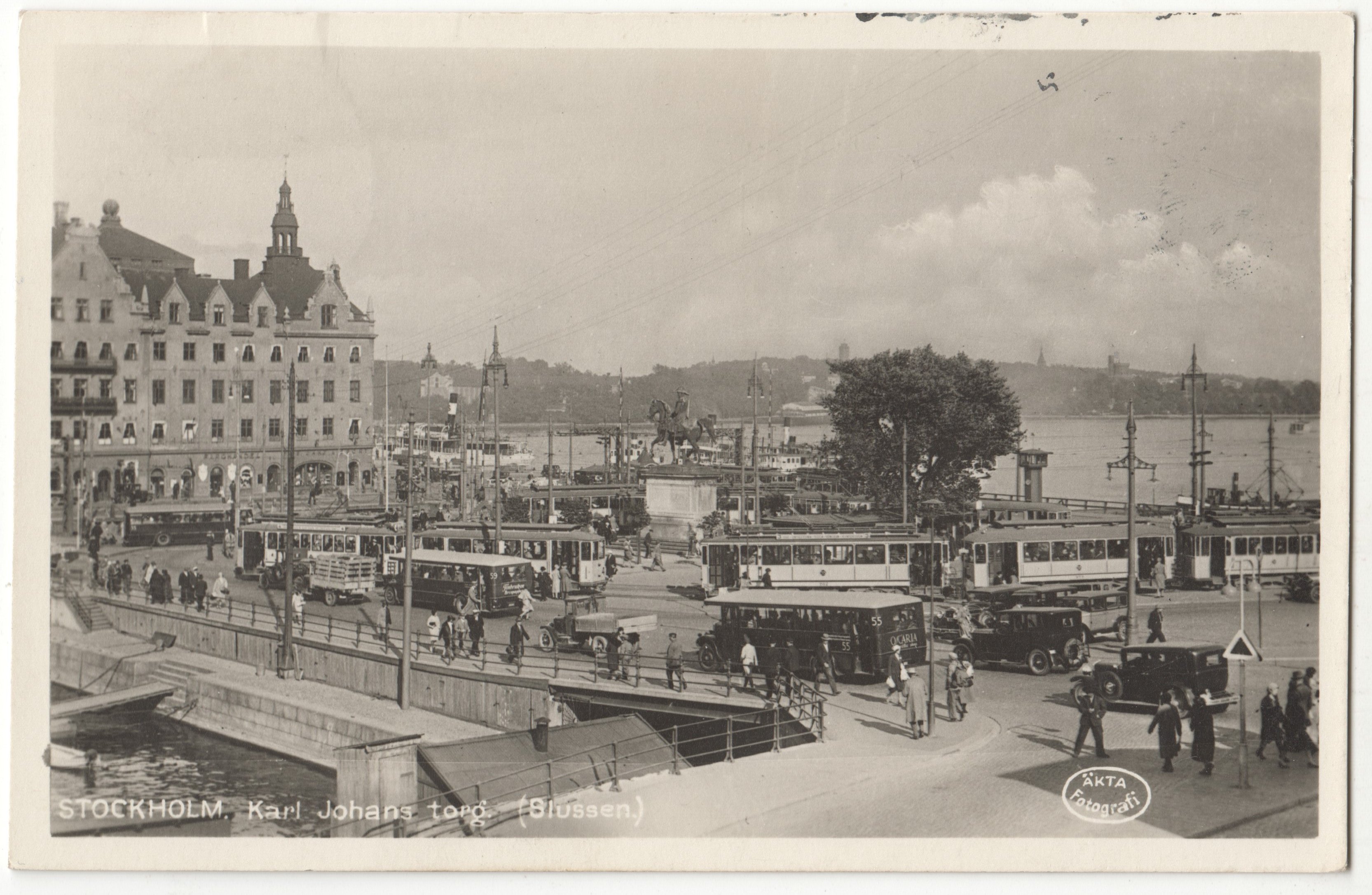 Sodermalm_Karl_Johans_Torg_1933.jpg