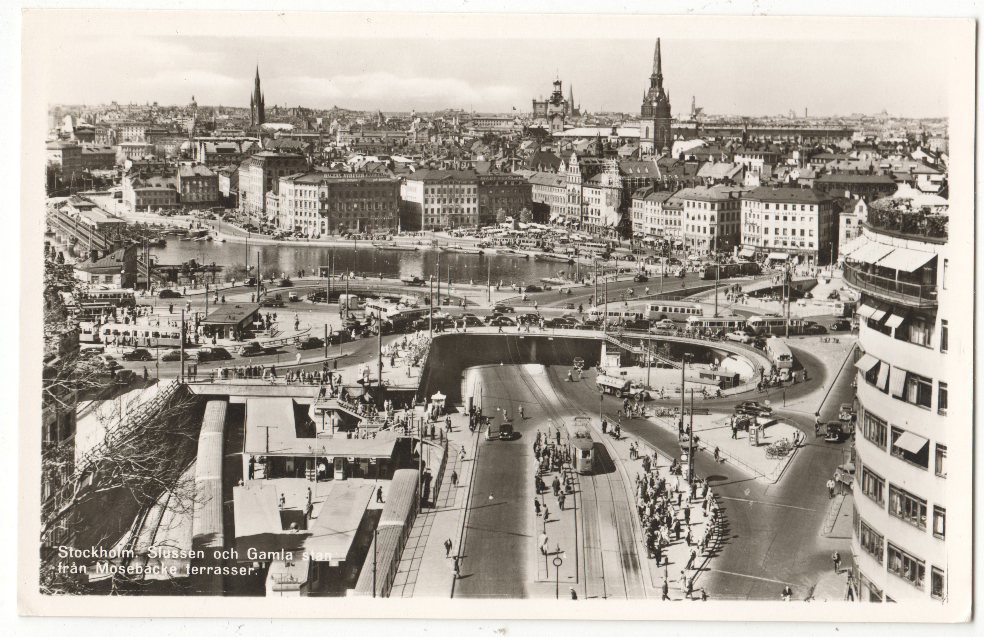 Sodermalm_Slussen_Fran_Mosebacke_Grafisk_Konst_500_272.jpg