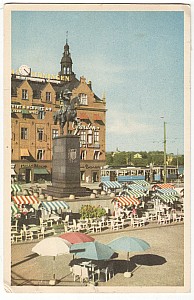 Sodermalm_Slussen_Karl_Xi_Johans_Statyr_Sago_Konst_436_1962.jpg