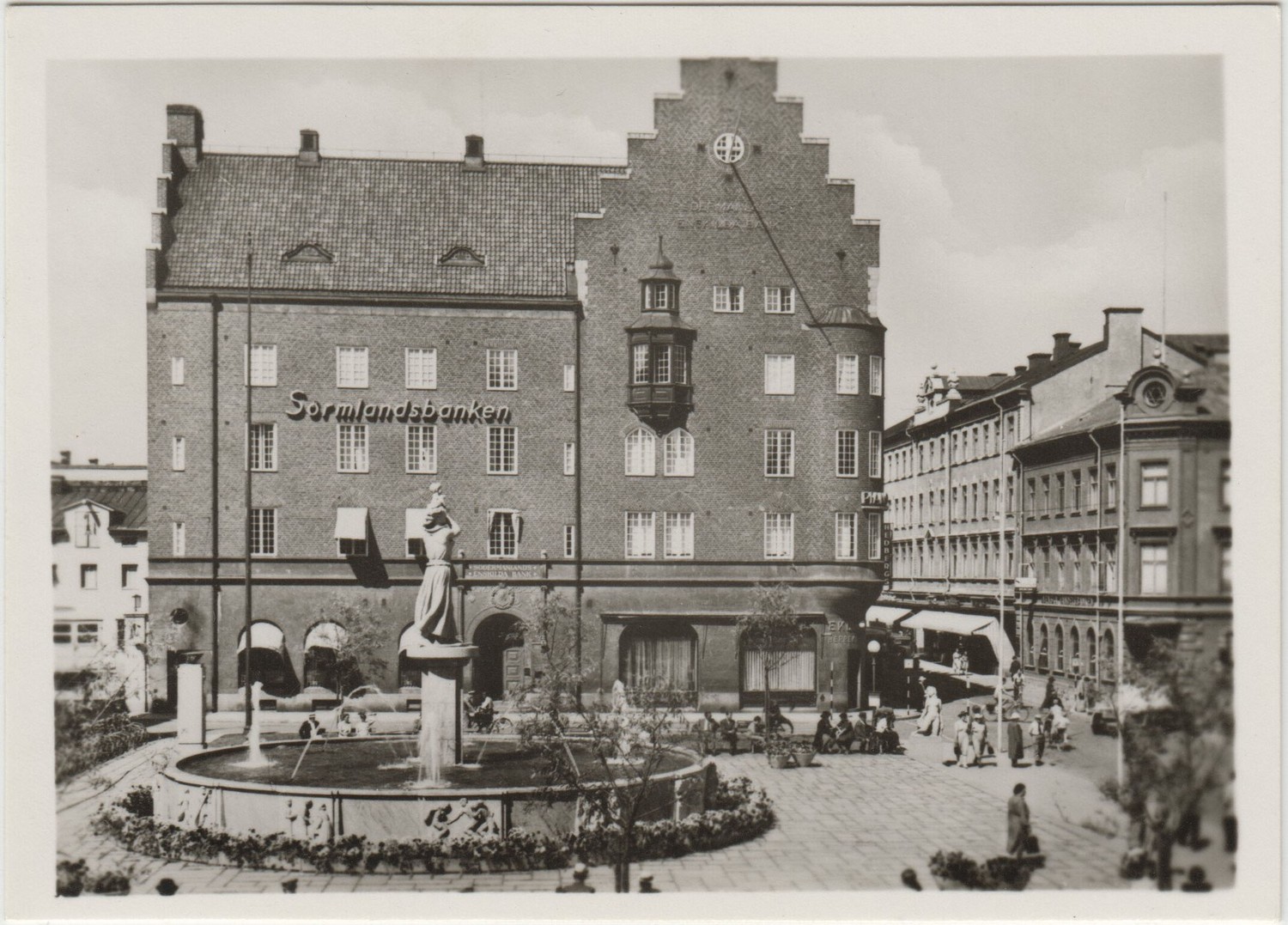 eskilstuna_booklet_2_04.jpg