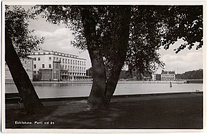 041_eskilstuna_bw_parti_vid_an_axel_eliasson_66_180.jpg