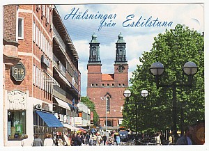 eskilstuna_kloster_kyrka_o_fristadstorget_2007.jpg