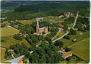 floda_kyrka_flygfoto_lilljeqvist_48_1981.jpg