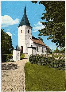 gnesta_frustuna_kyrka_gnesta_bokhandel.jpg