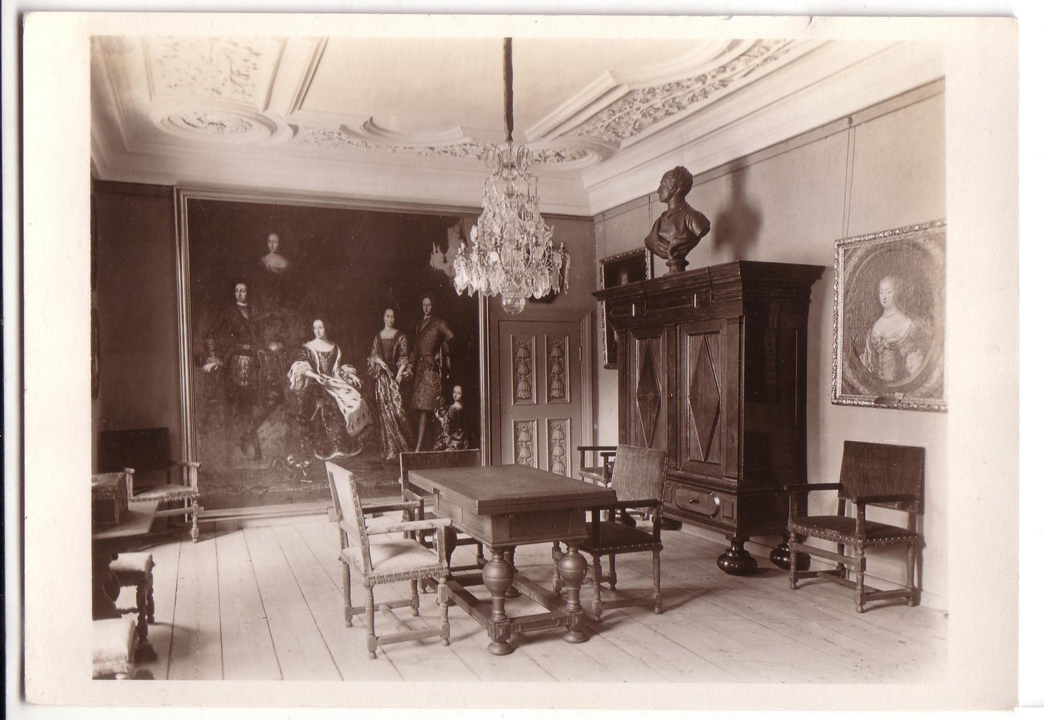03_gripsholm_hovmastarinnarummetnationalmuseum.jpg