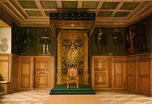 gripsholm_mini_07_rikssalen.jpg
