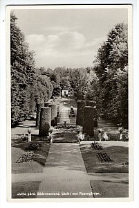 47_julita_rosengarden_nordiska_museet_6002_501.jpg