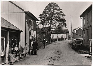 Malmkoping_Landsvagsgatan_E_Danielson.jpg