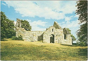 mariefred_karnbo_kyrkruin_ultra_04_1083.jpg
