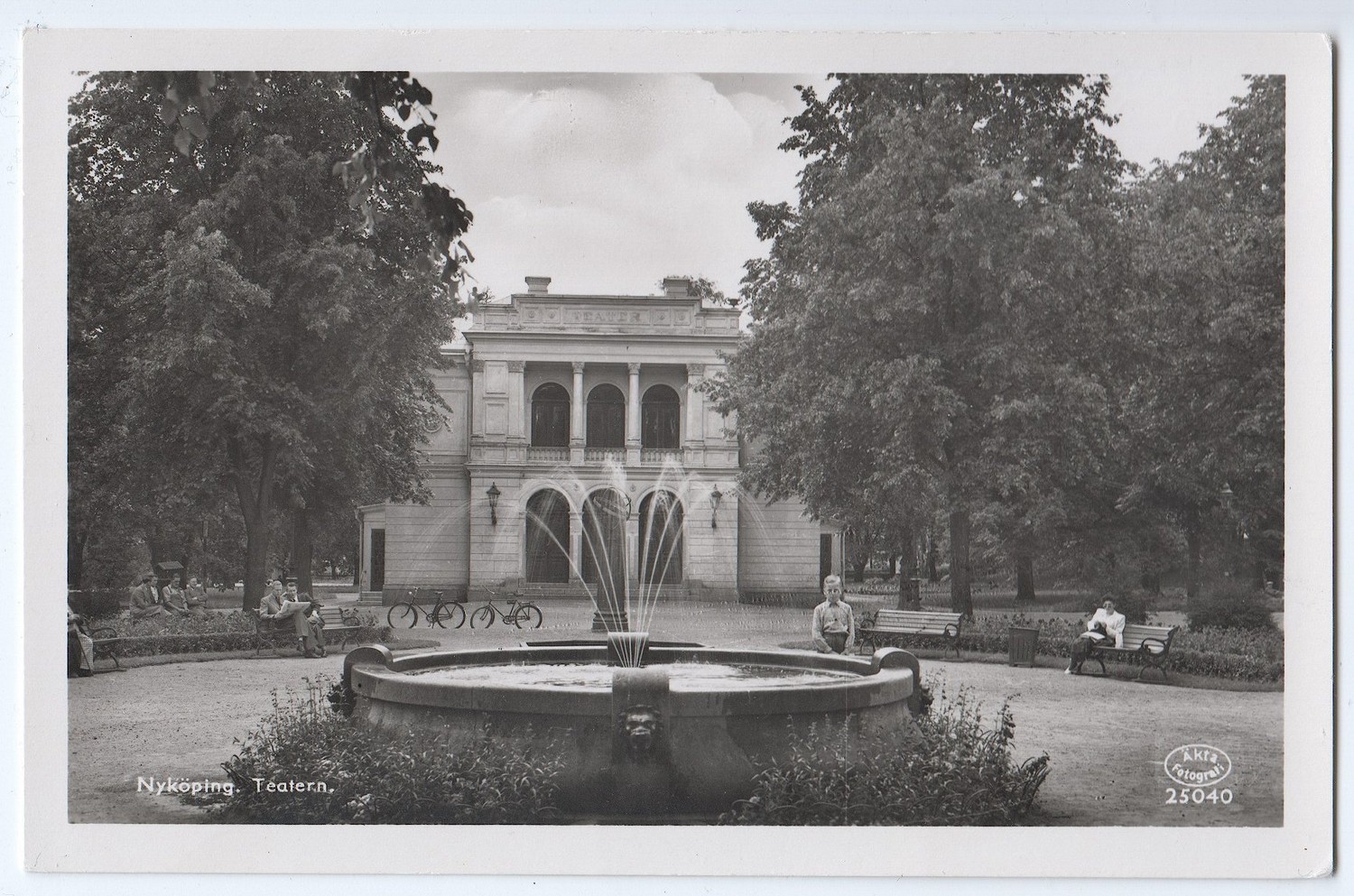 231_nykoping_teatern_pb_25040.jpg