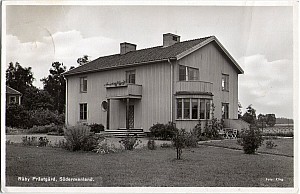 145_nykoping_raby_prastgarden.jpg