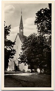 nykoping_book_06_ostra_kyrkan.jpg