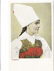 Vingaker_Drakt_3.jpg
